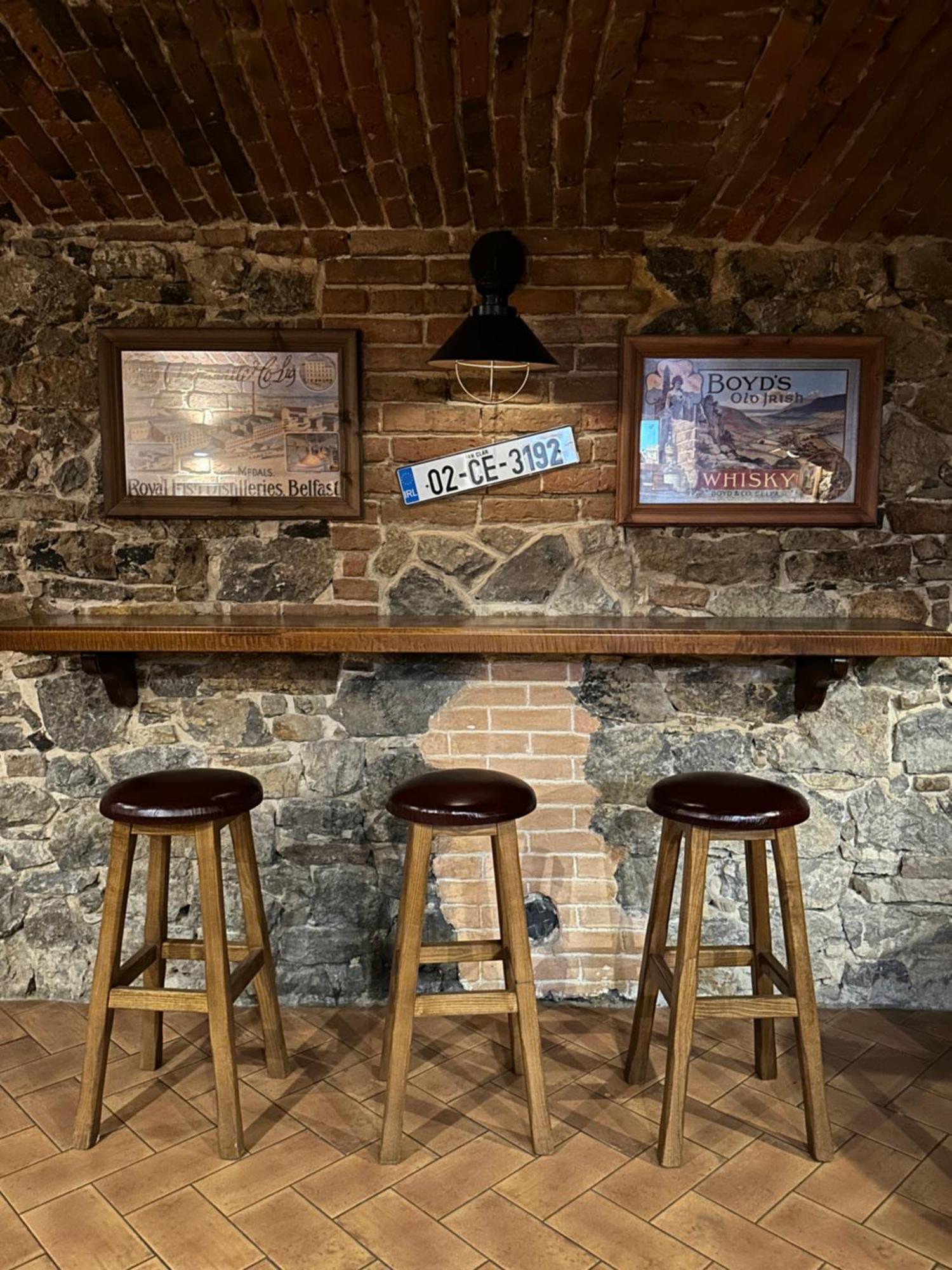 Shoemaker Irish Pub & Homestay Kielce
