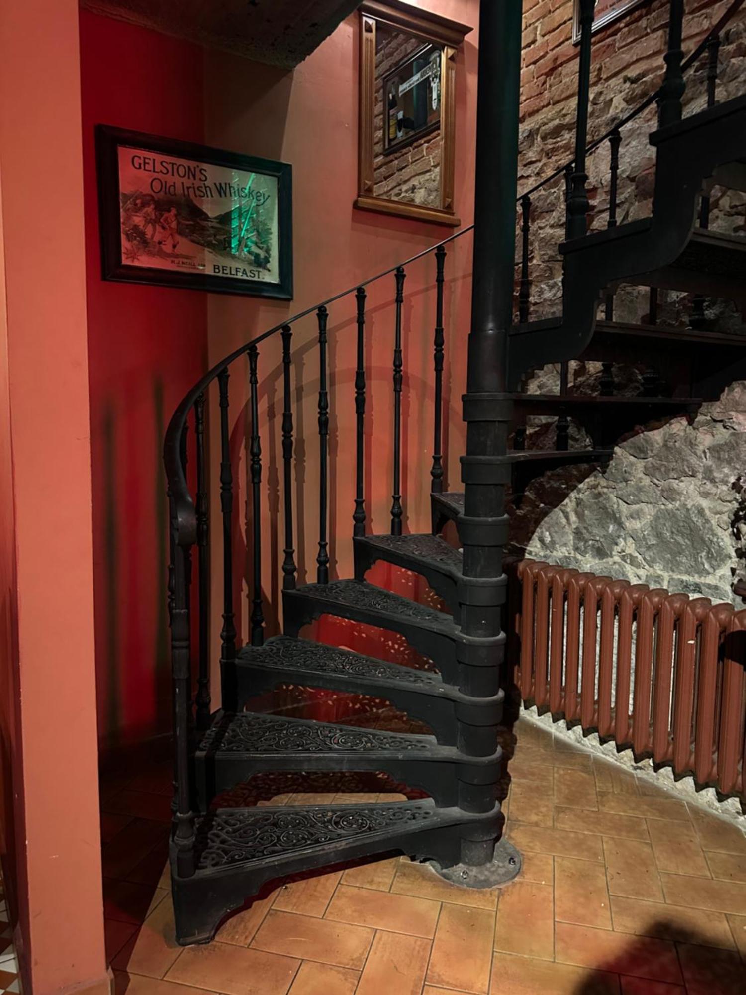Shoemaker Irish Pub & * Kielce