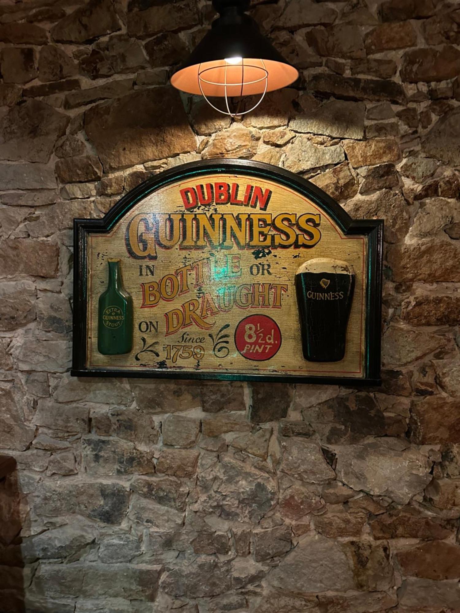 Shoemaker Irish Pub & Kielce