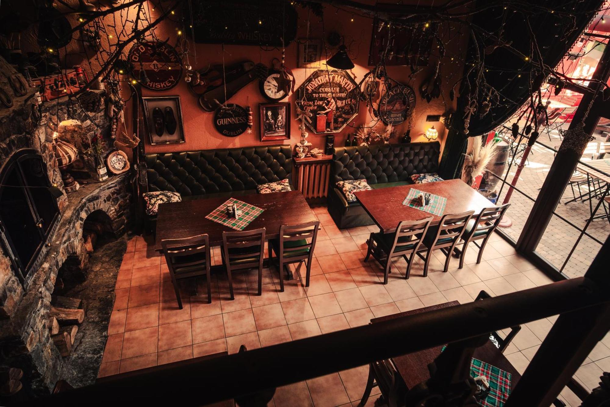 Homestay Shoemaker Irish Pub & Kielce