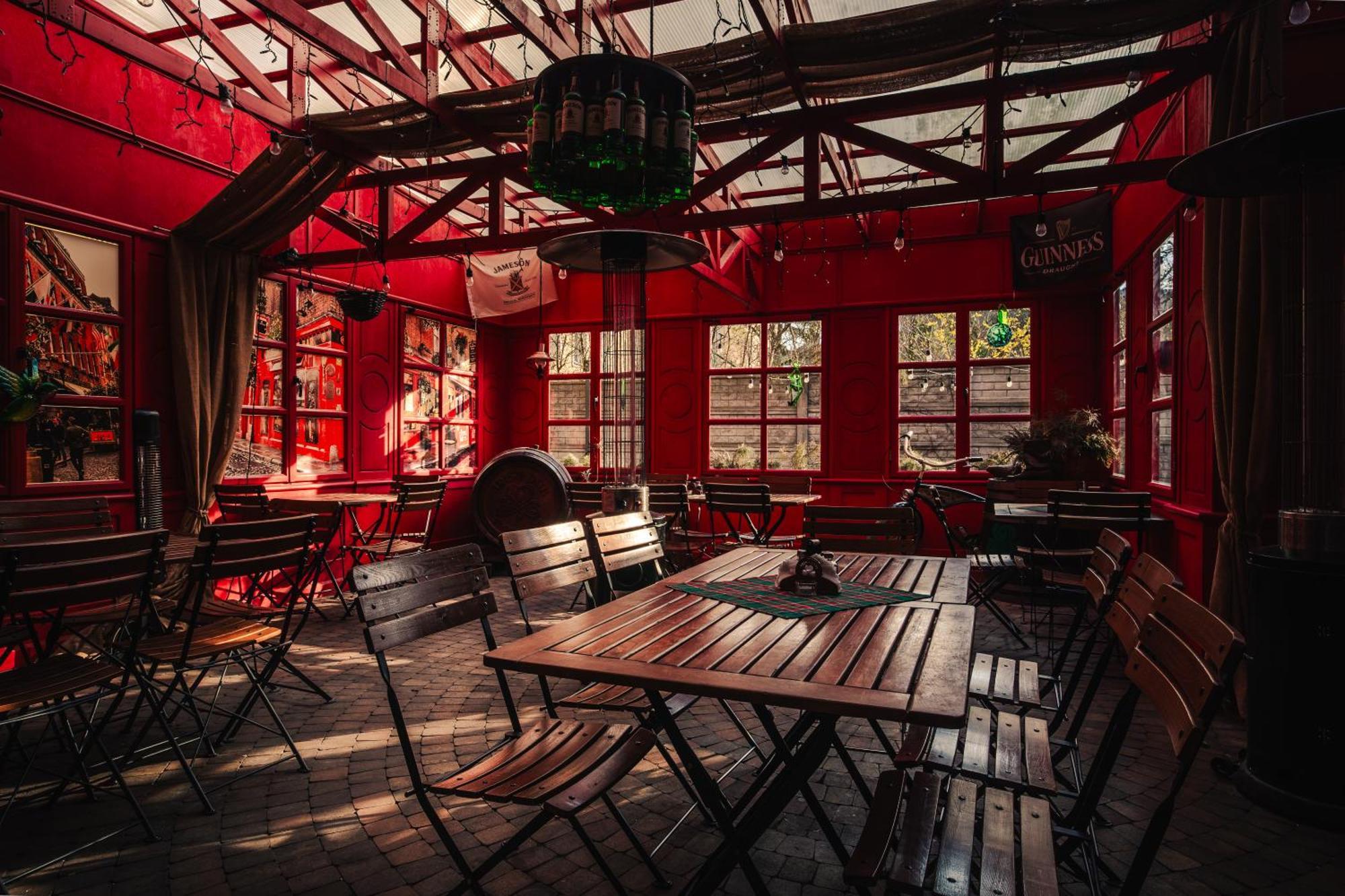 Shoemaker Irish Pub & Kielce